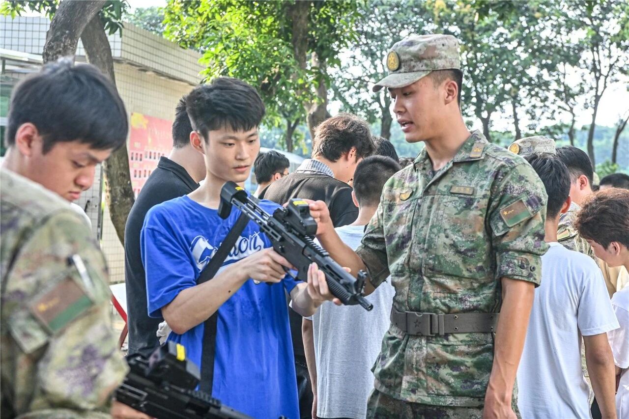 微信图片_2026-08-13_094120_698.jpg